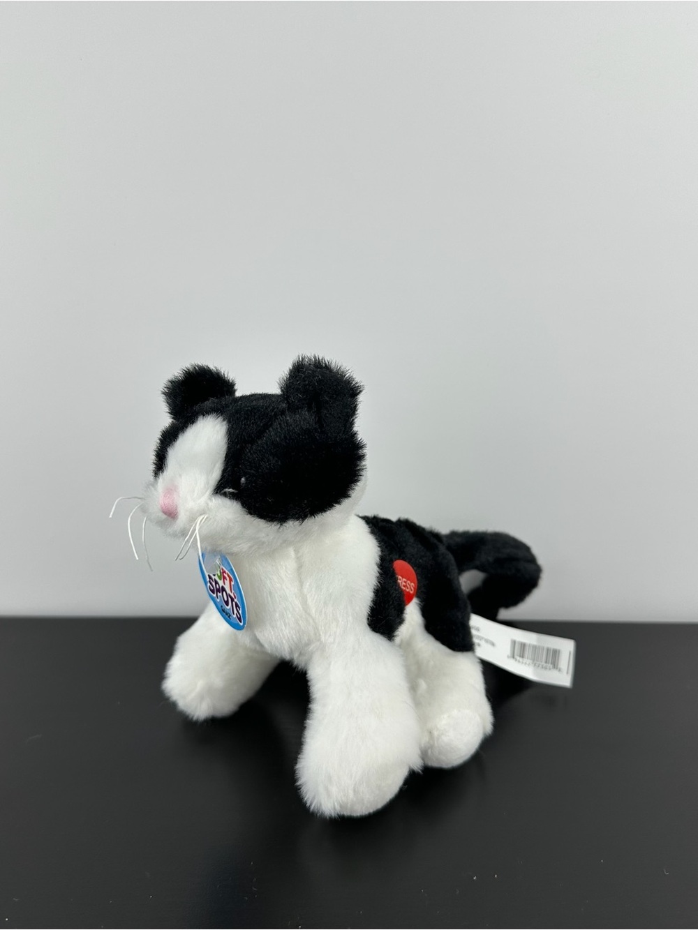 Ganz Rare Soft Spots Bandit Kitten Black White Kitty Cat 5” Plush Sound Work NWT
